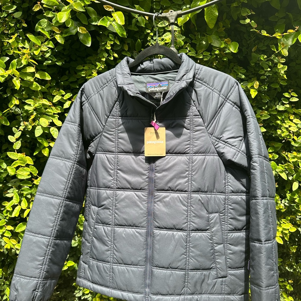NEW: Women’s Patagonia Lost Canyon Jacket Size: XS